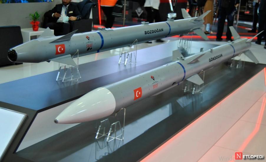 Was ist eine Luft-Luft-Rakete jenseits der Sichtweite (BVR)?