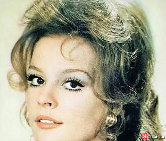 Hülya Koçyiğit